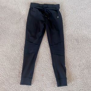 Born primitive Womens Medium Moto Leggings Black